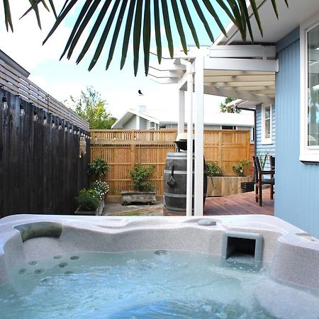 Beautiful Home With Short Stroll To Havelock Village Havelock North Buitenkant foto